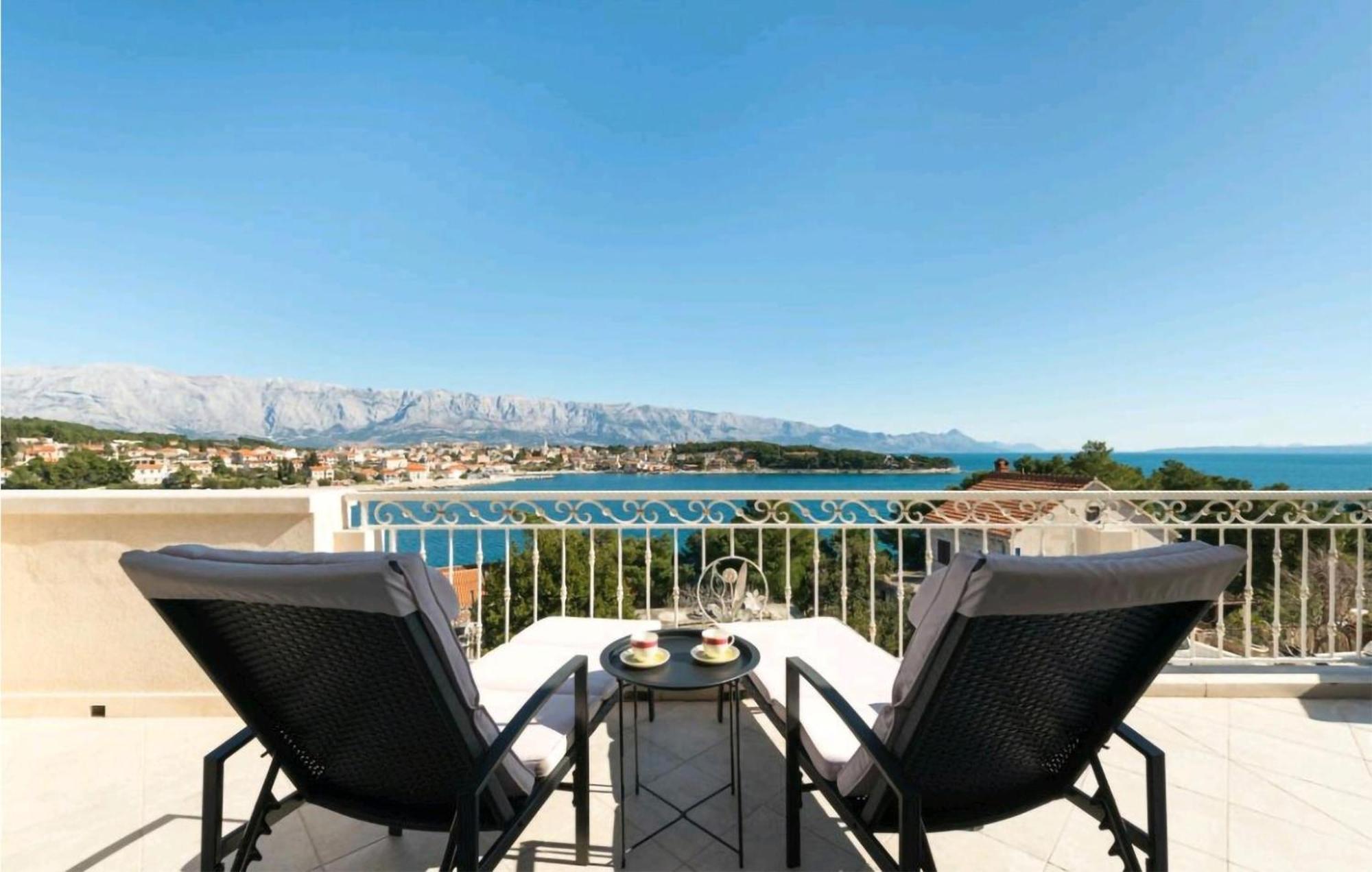 Amazing Apartment In Selca With Wifi Selca (Brac) Exterior foto
