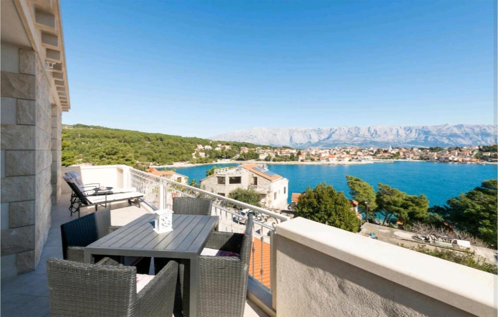 Amazing Apartment In Selca With Wifi Selca (Brac) Exterior foto