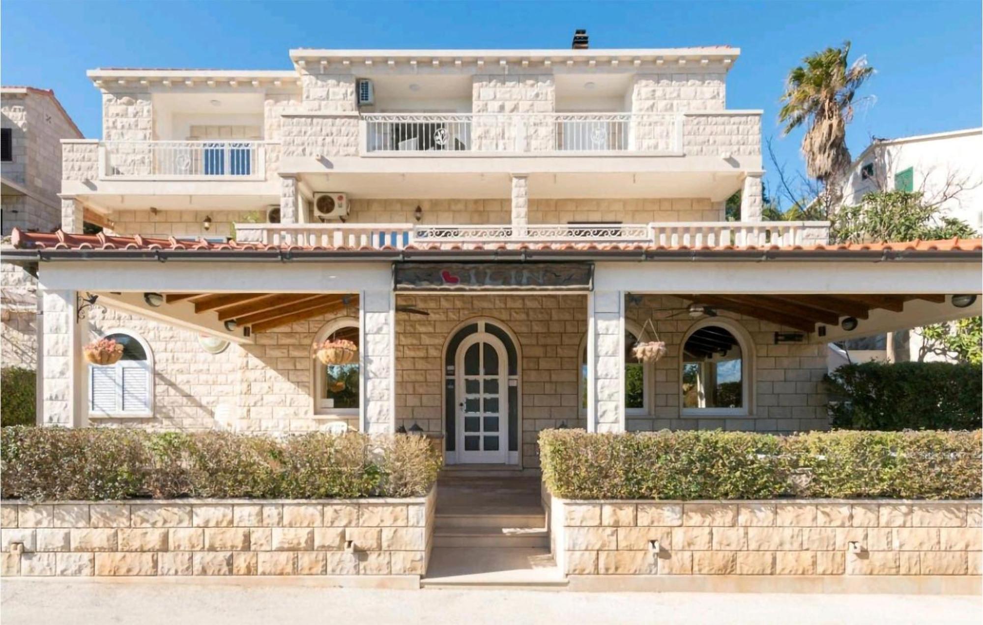 Amazing Apartment In Selca With Wifi Selca (Brac) Exterior foto